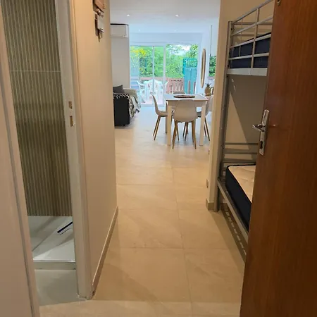 Appartement Grande Motte Rez De Jardin La Grande-Motte